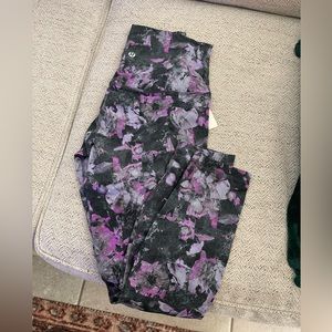 Lululemon Align 25” size 6